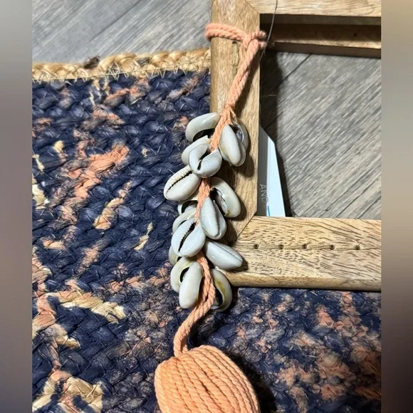 Time and Tru Wood Handle Jute Tote Coral Tassels Wooden Handle - Picture 4 of 11